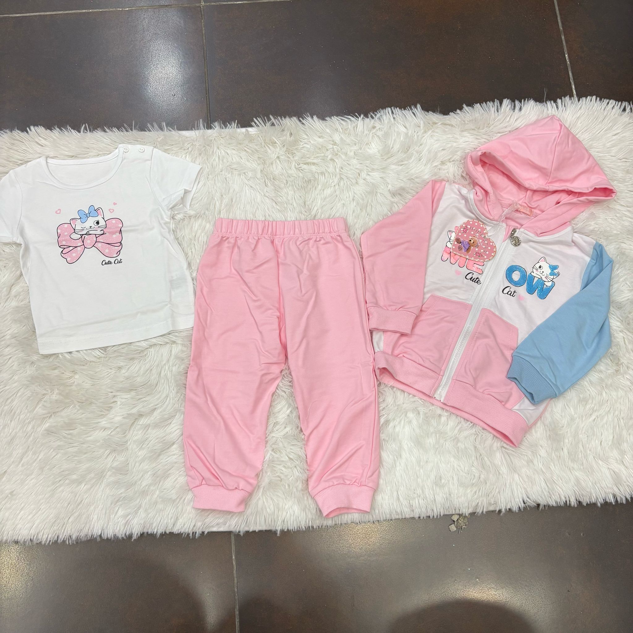 Tutina 3 pezzi neonata rosa