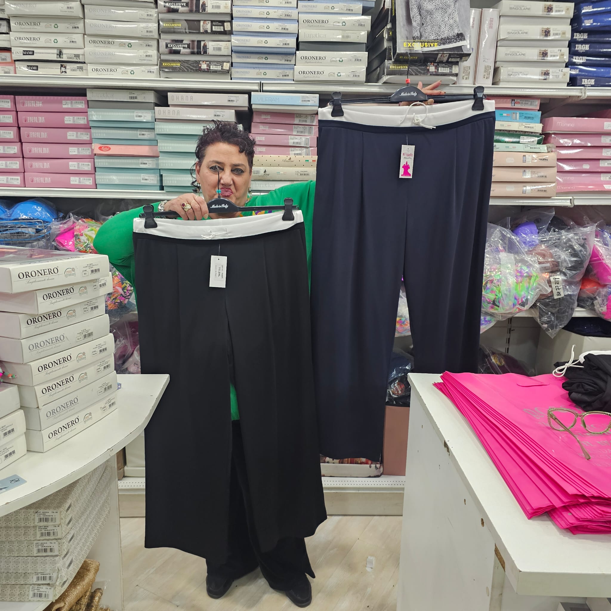 Pantalone modello zara con laccio e elastico