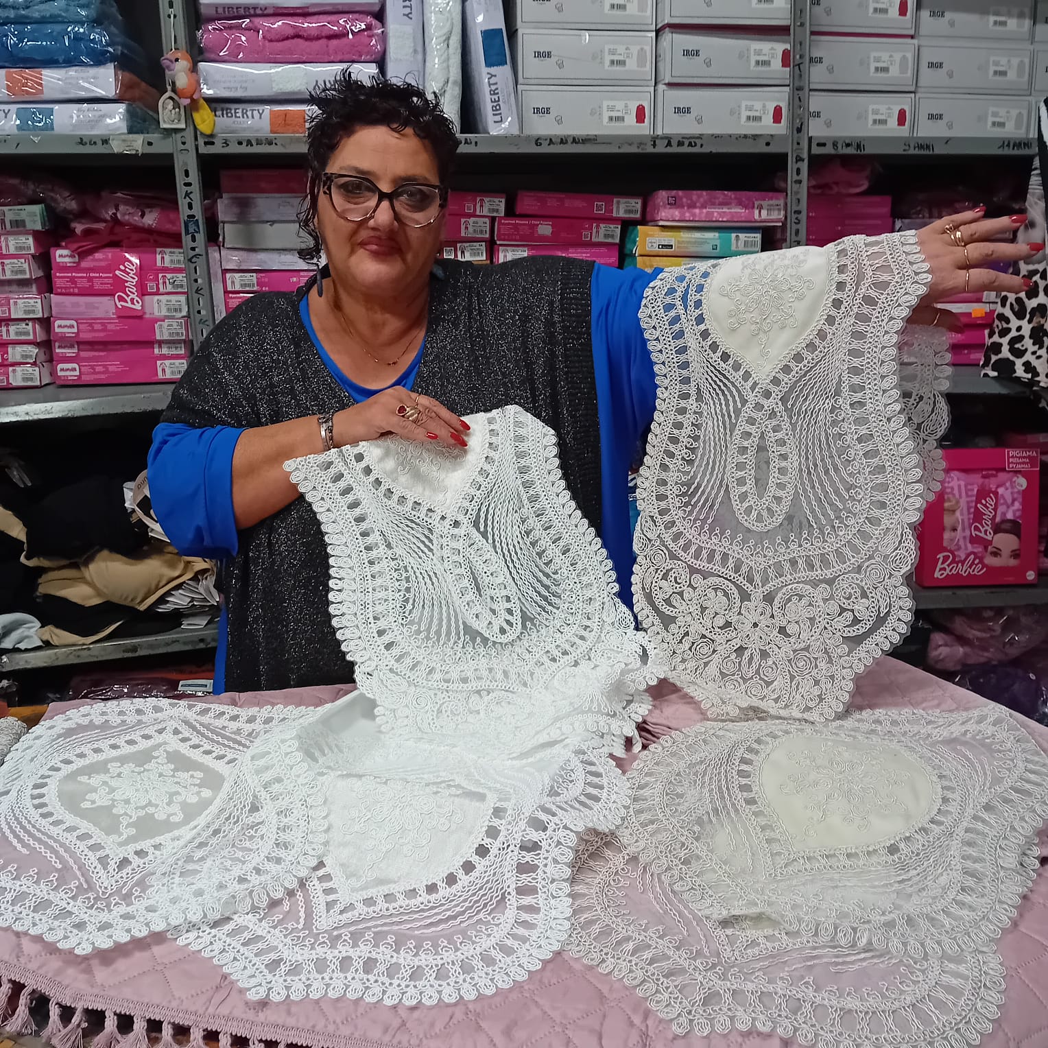 Articolo Camilla tris centri in pizzo rebrodè