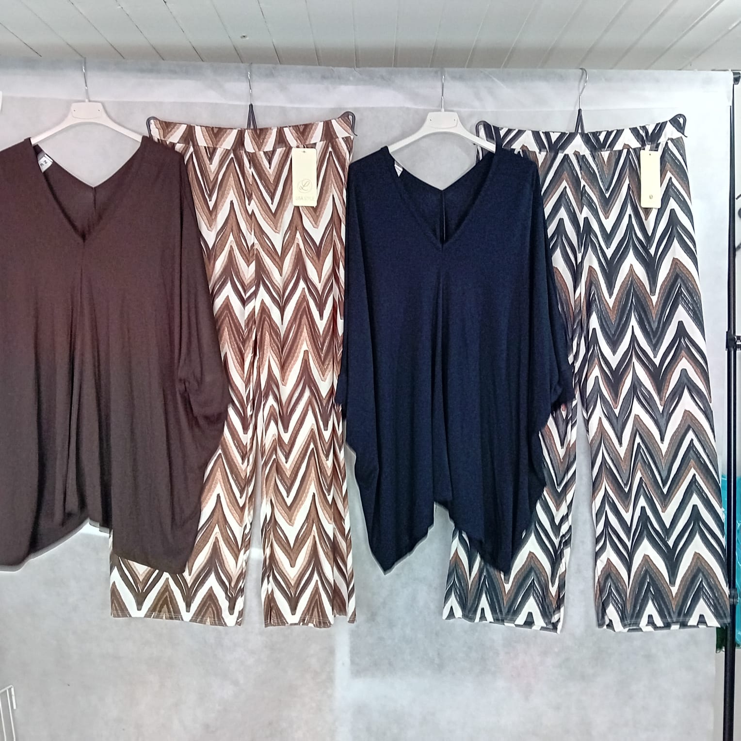 Completo elisa in morbida viscosa