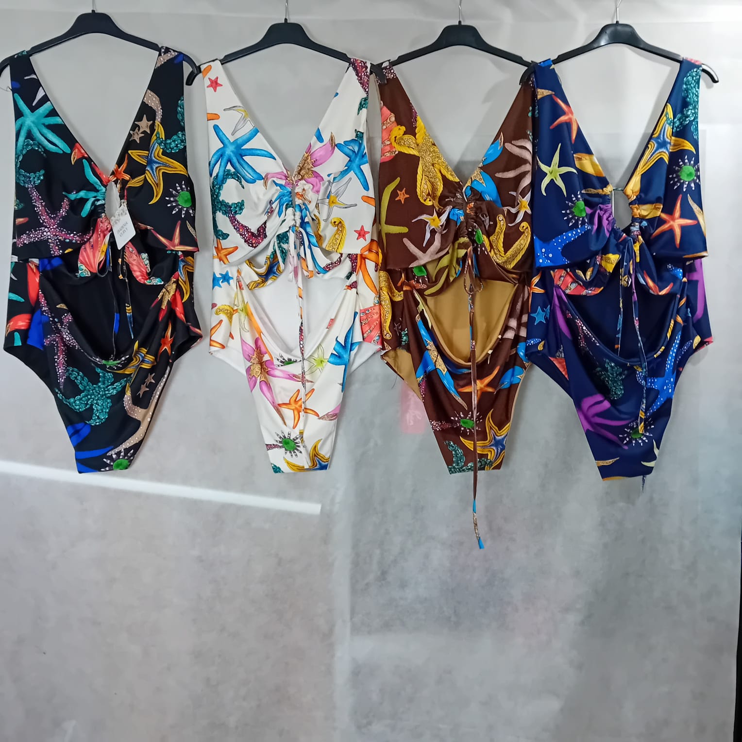 Costume intero finto 2 pezzi novità