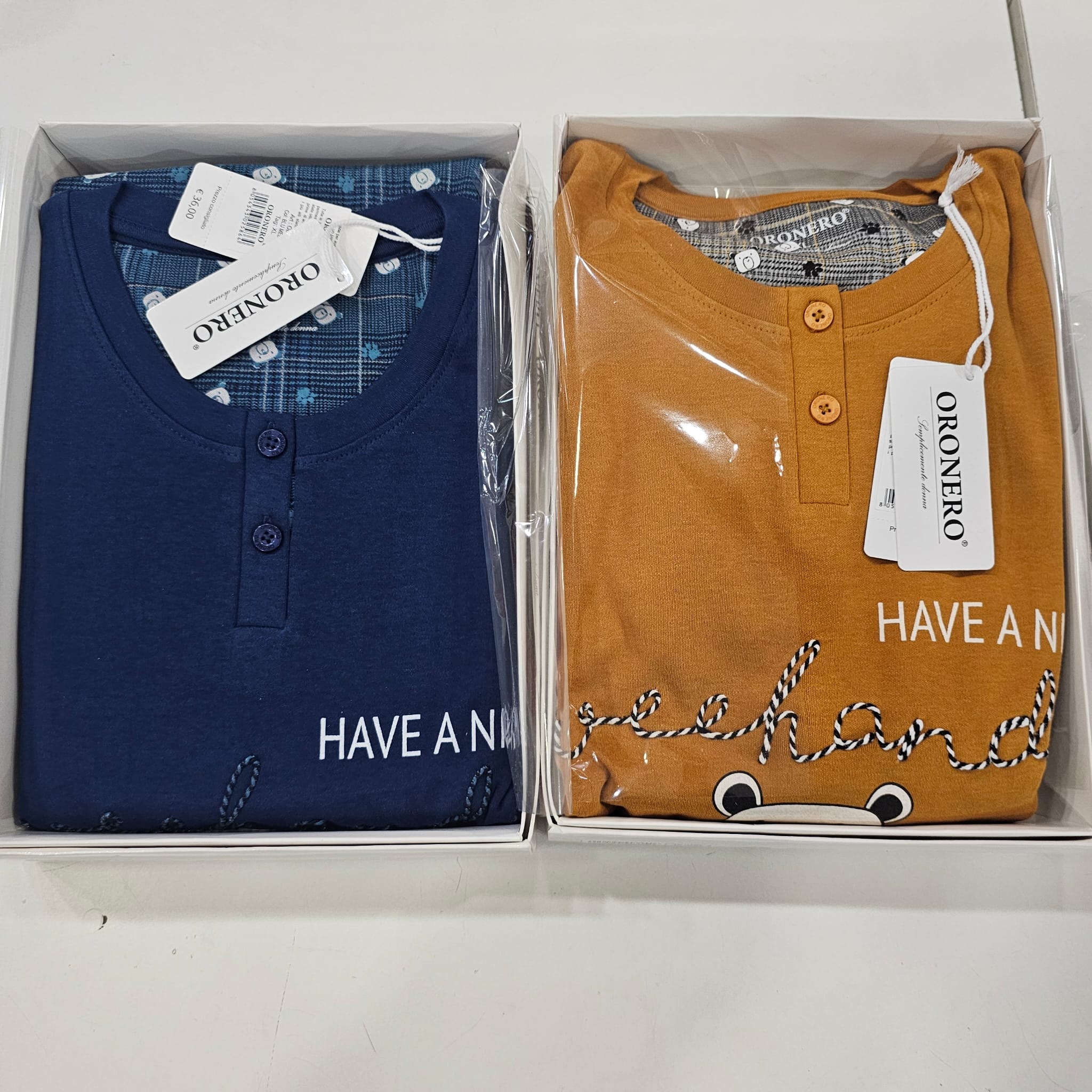 Pigiama oro nero caldo cotone con teddy zampine