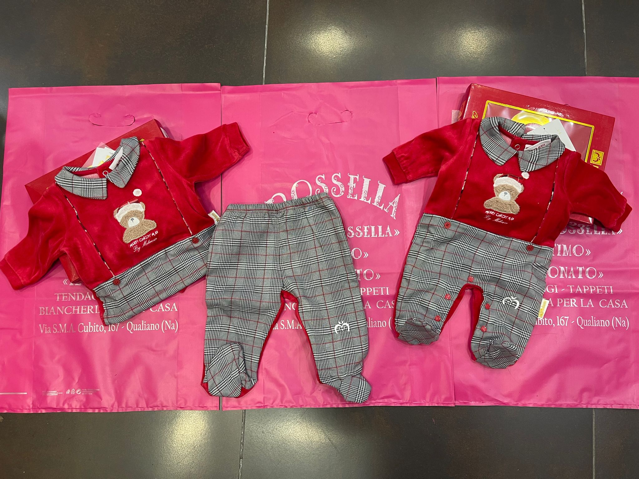 Tutina quadri/rosso neonato