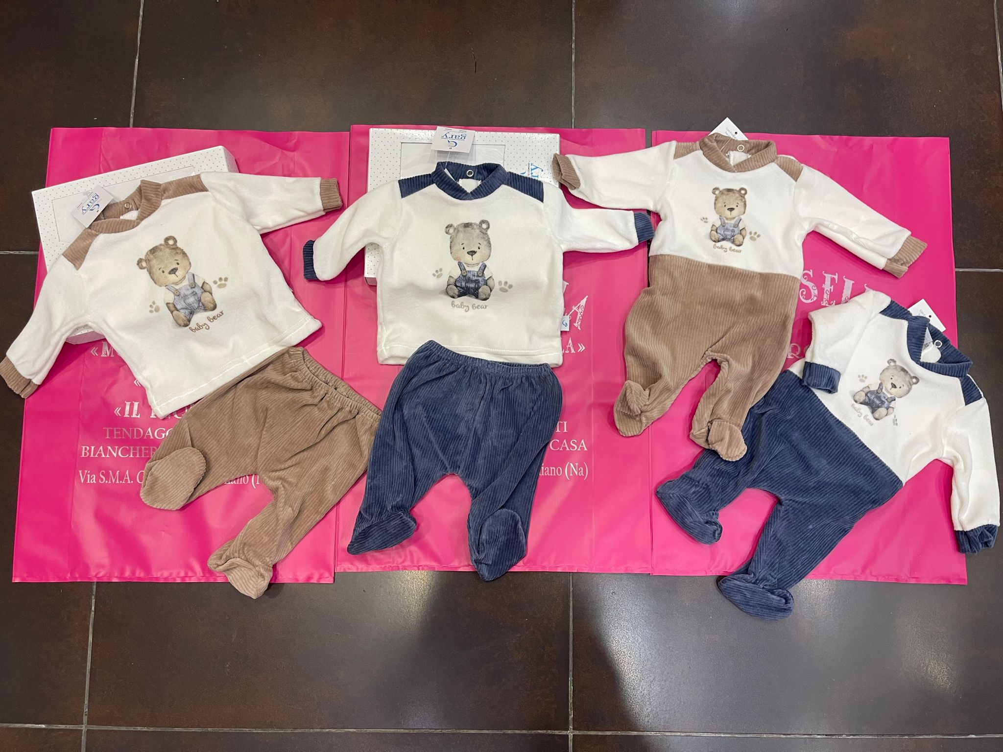 Tutina neonato orso in velluto