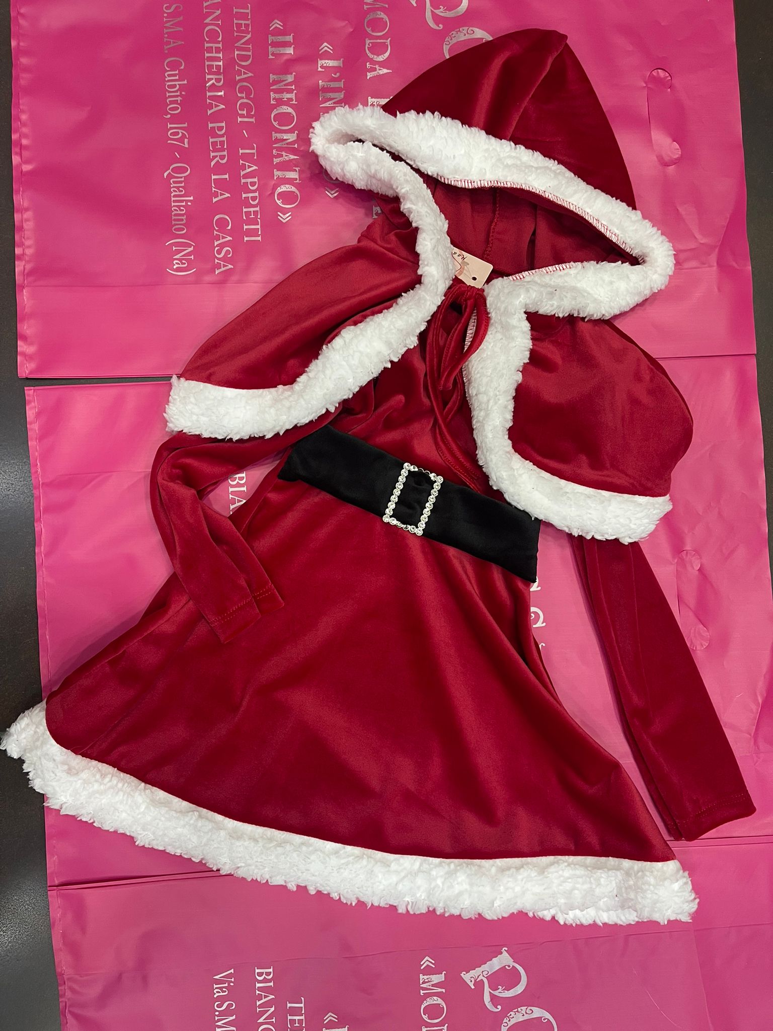 Vestito bimba mamma natale con mantella in velluto