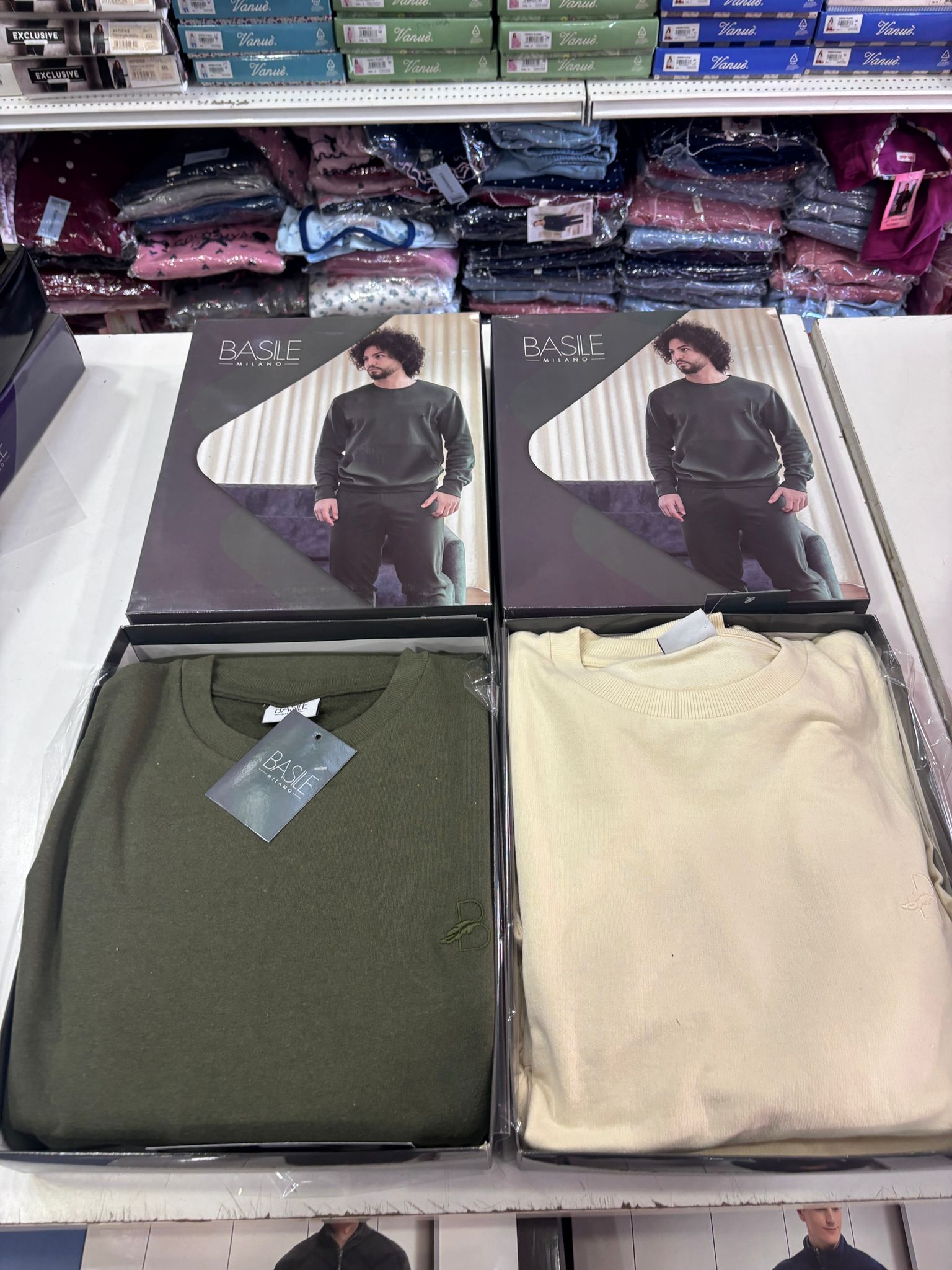 Pigiama tuta basile elegante tinta unita in caldo cotone felpato