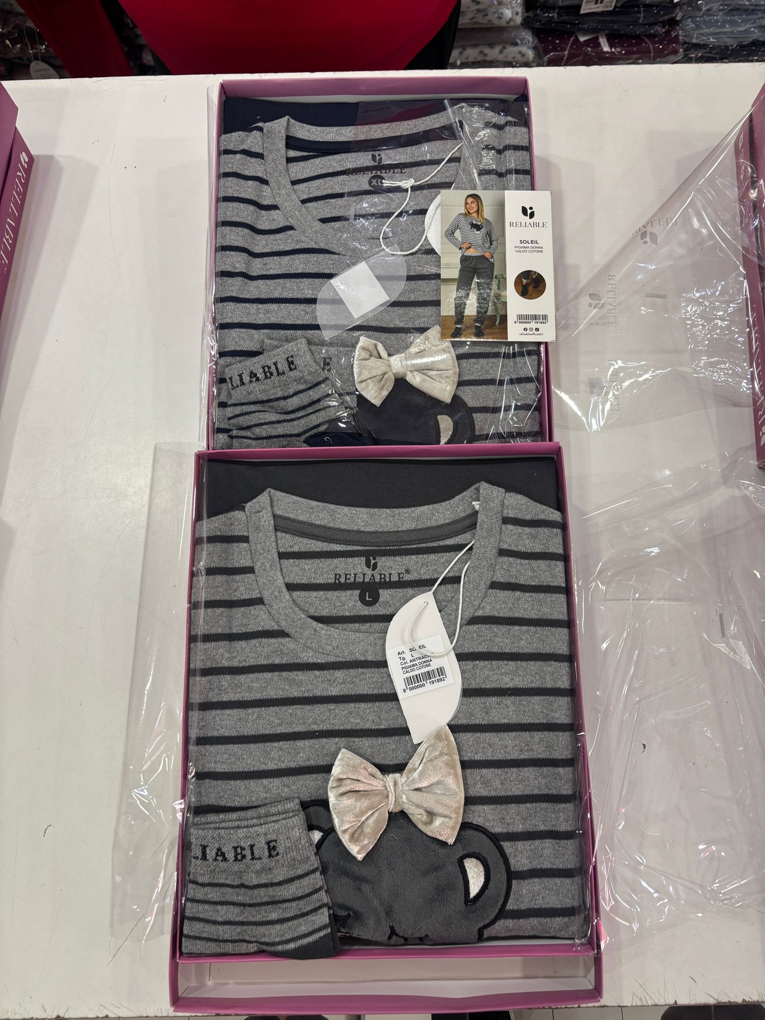 Pigiama reables con calzini fiocco velluto caldo cotone