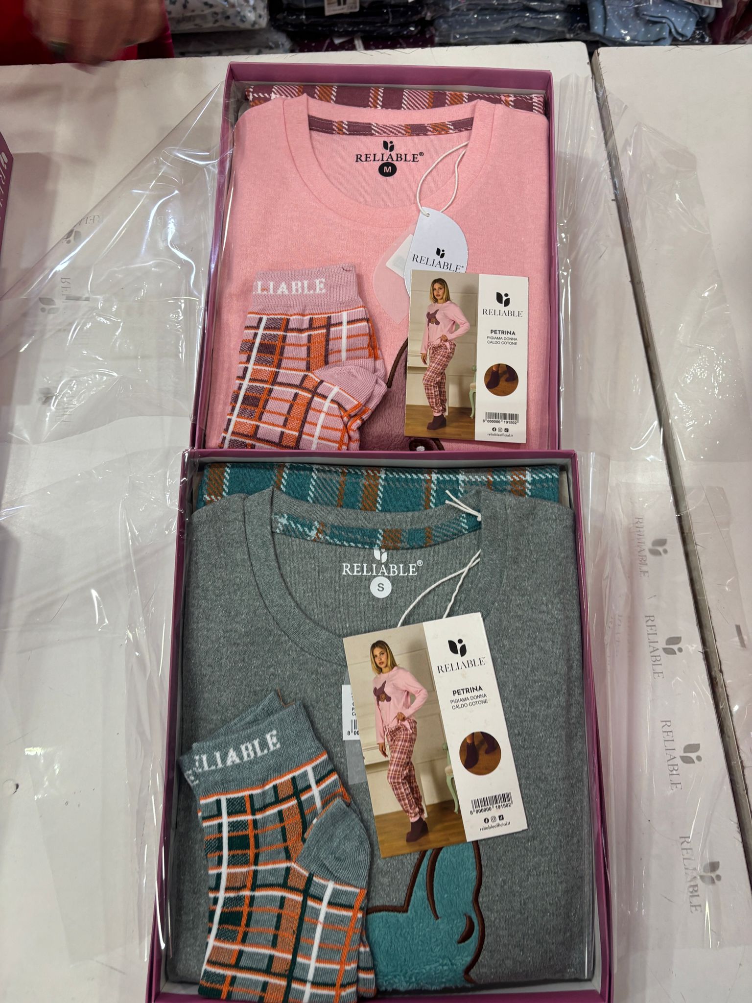 Pigiama reables calzino omaggio Art. petrina