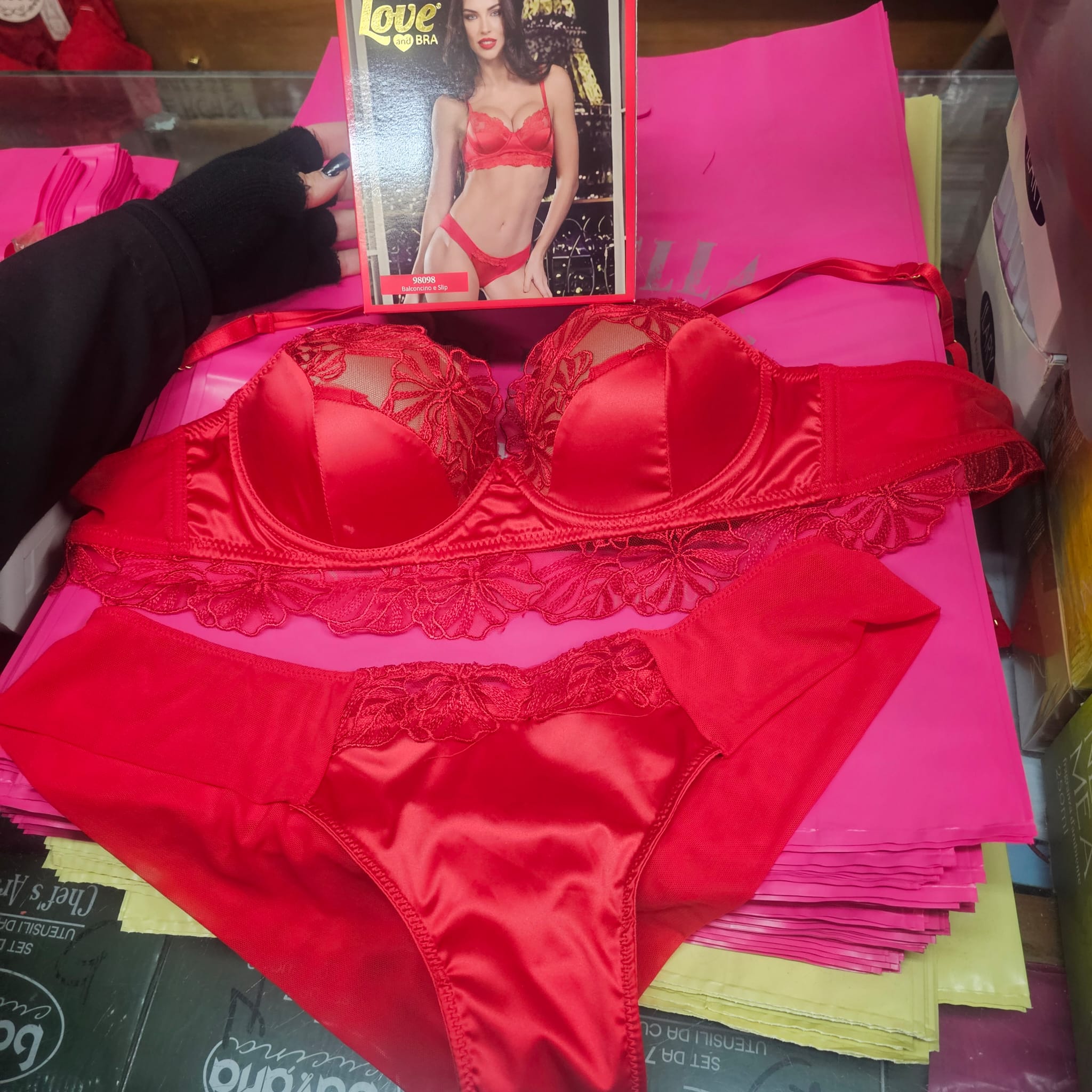 Completo love rosso raso brasiliana