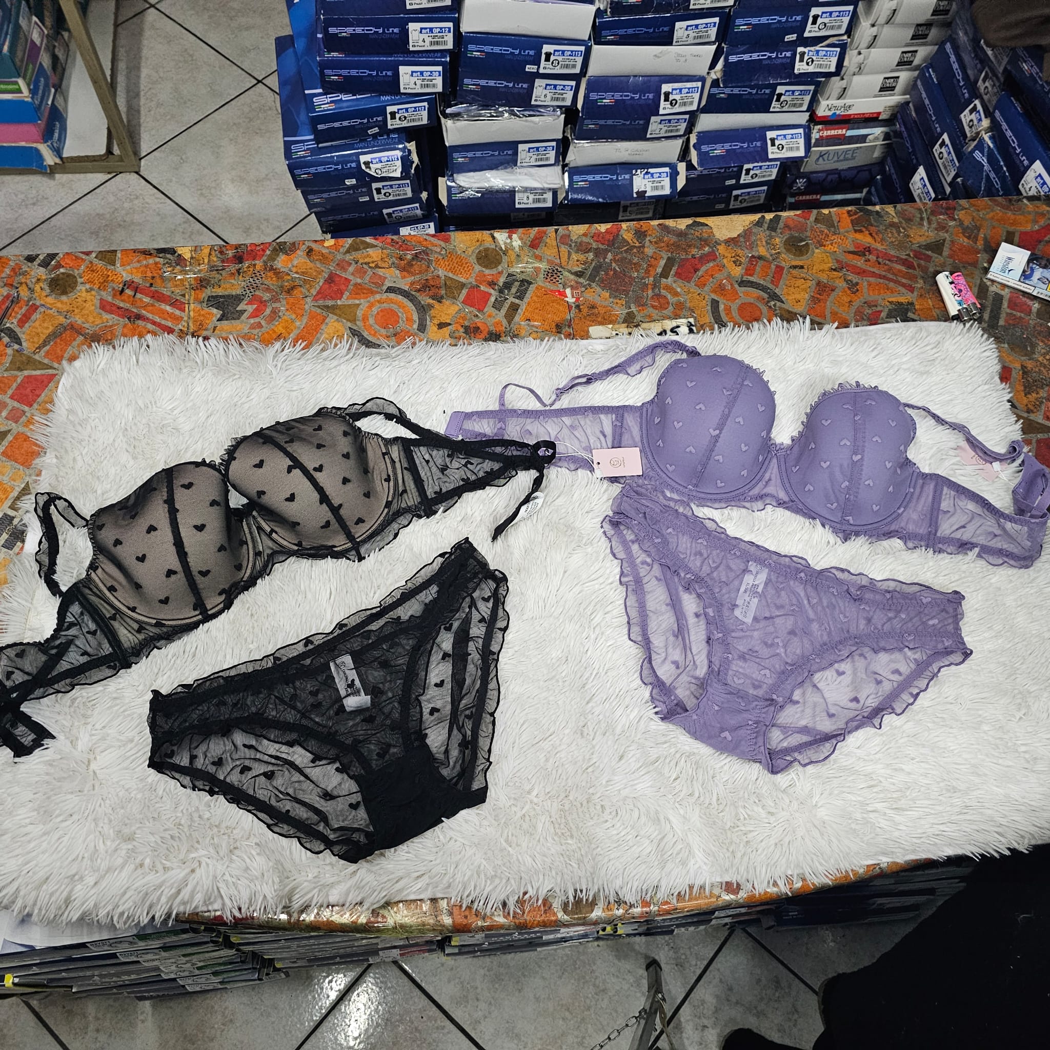 Completo intimo francese in tulle cuori coppa d