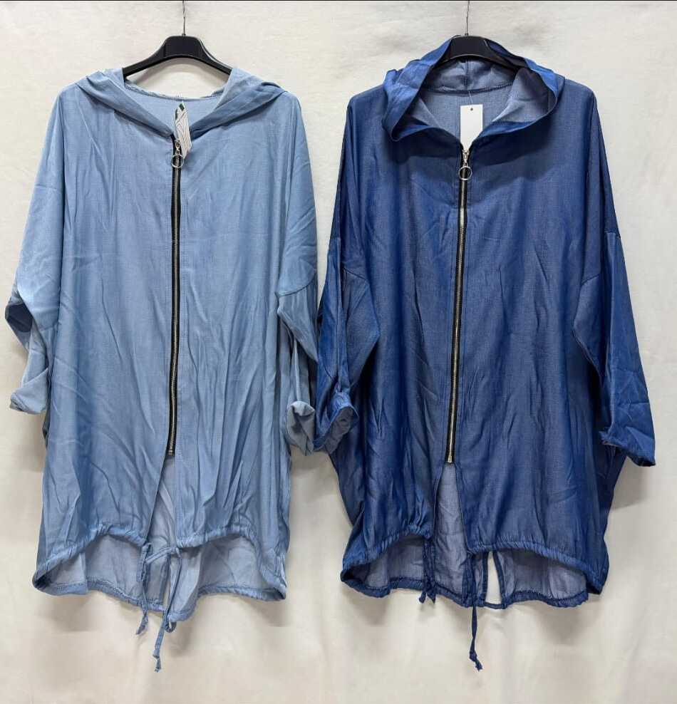 Sariana jeans con cappuccio e laccio