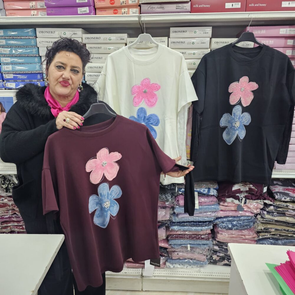 Maglia francese manica pizzo con 2 fiori strass - bordeaux