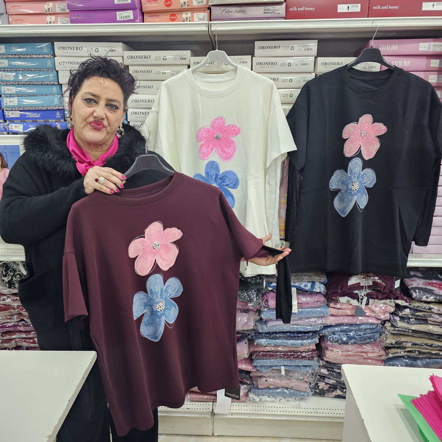 Maglia francese manica pizzo con 2 fiori strass