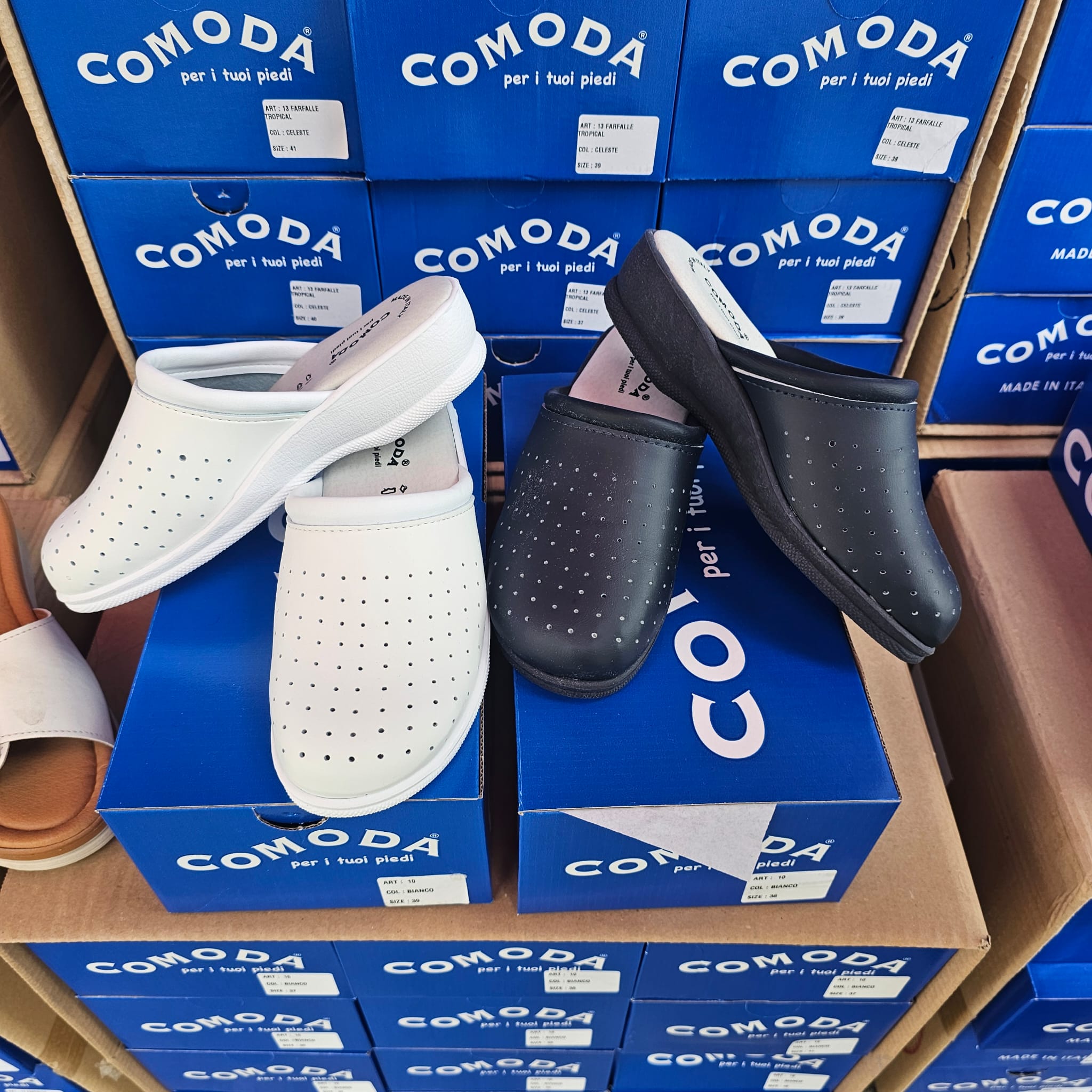 Sanitaria unisex uomo donna chiusa