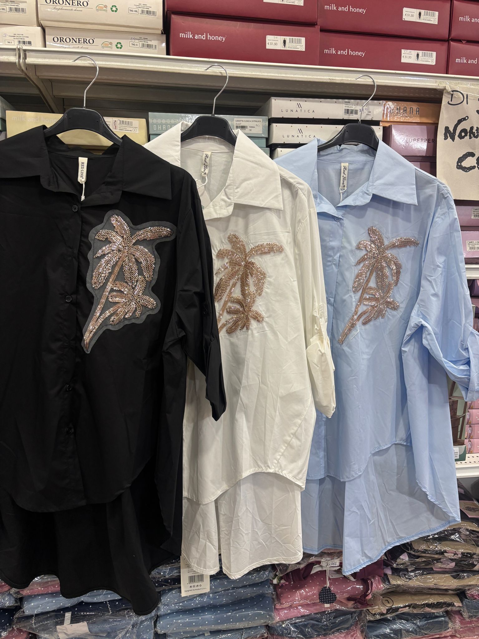 Camicia in puro cotone con applicazione palma corallini tg unica