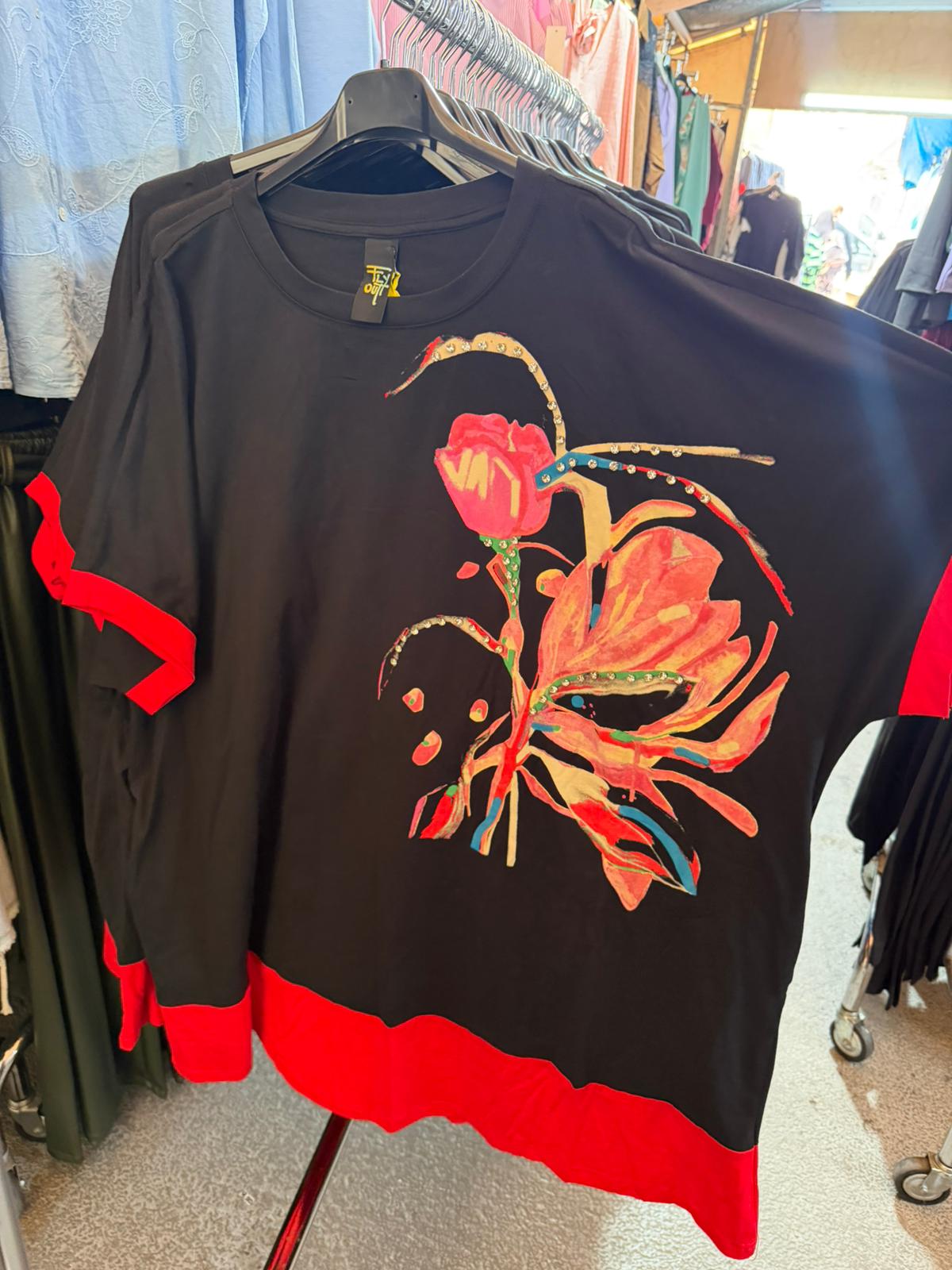 Magliettone con tasche