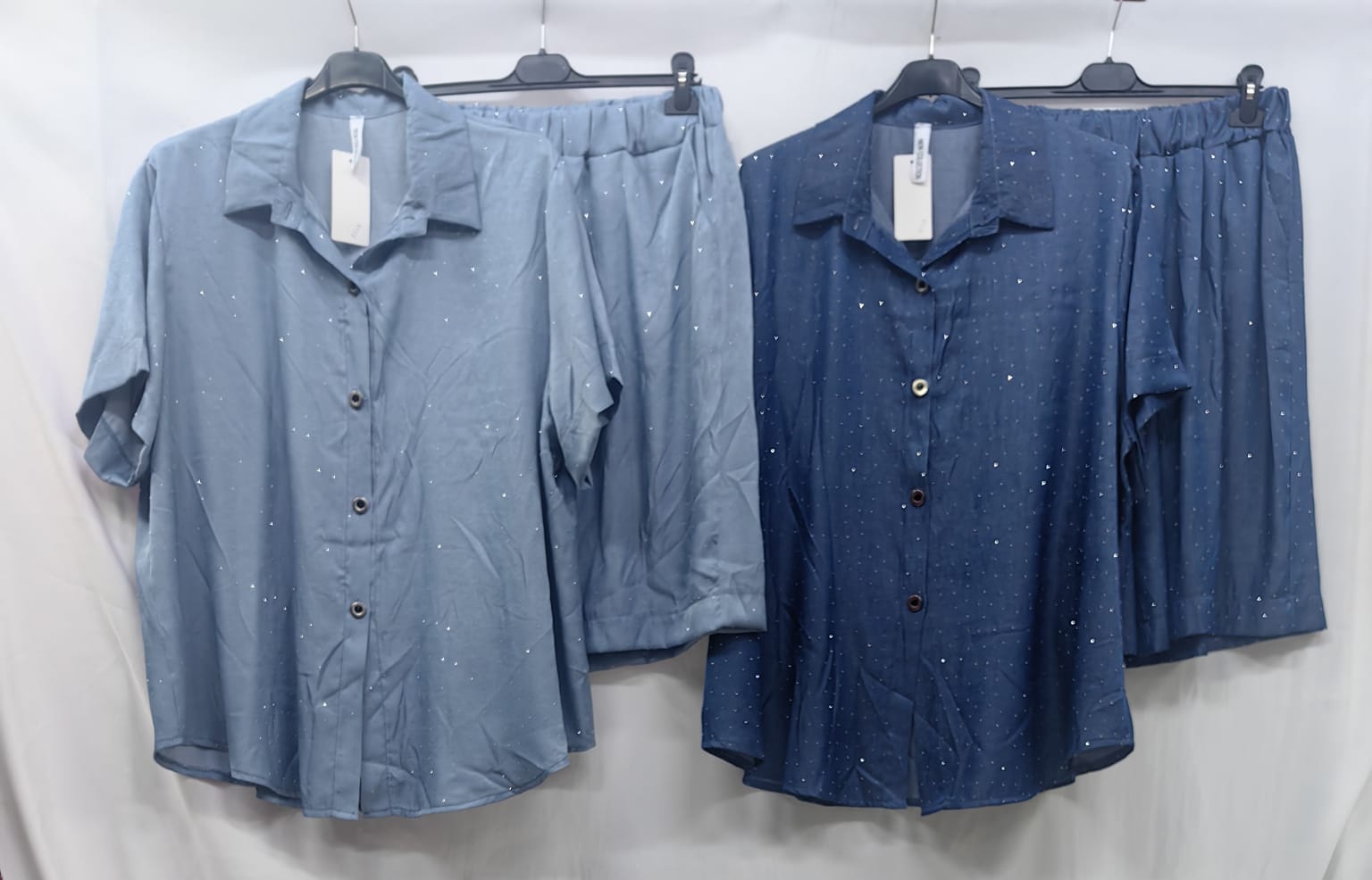 Completo jeans lavato con brillantini