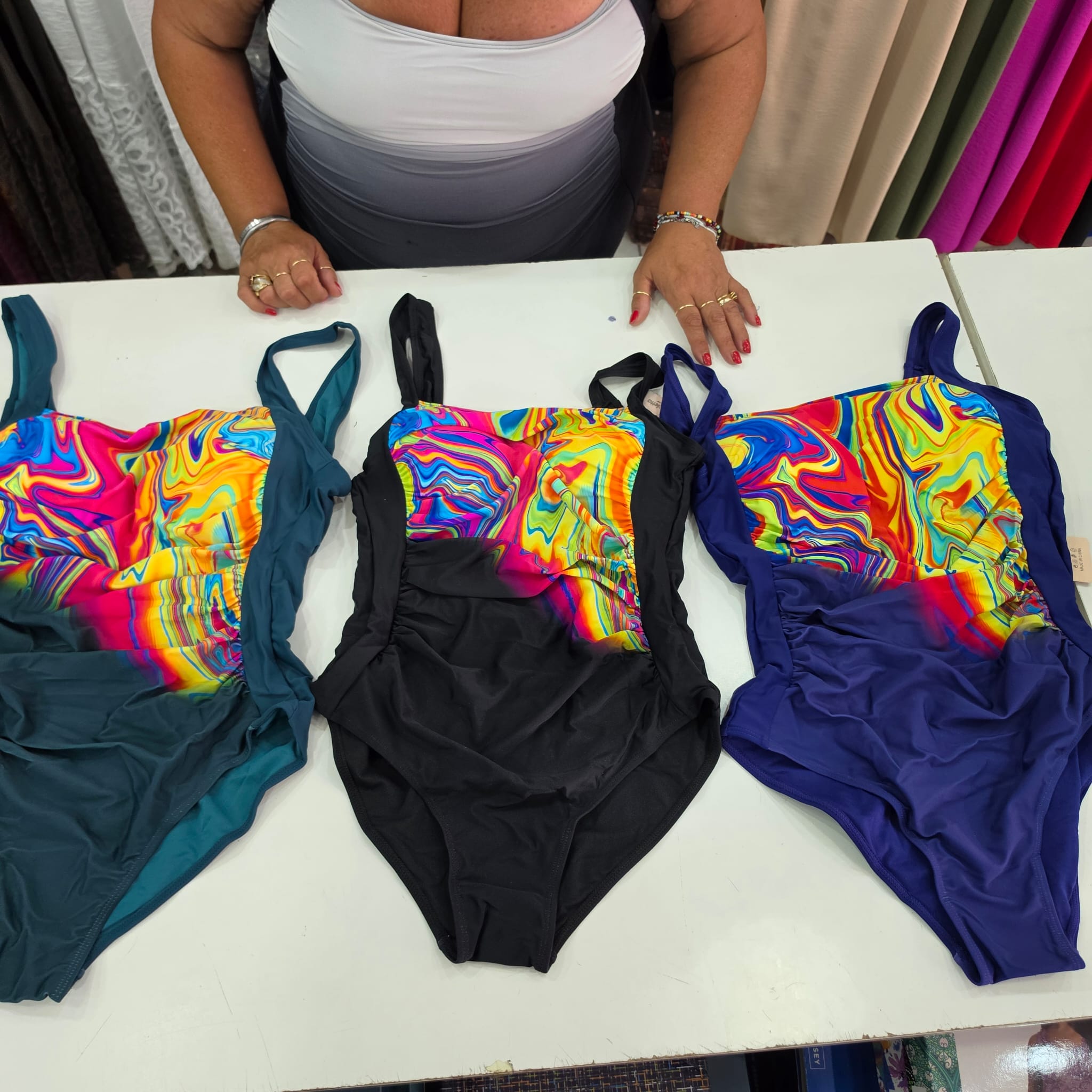 Costume intero fantasie flou vestibilita normale